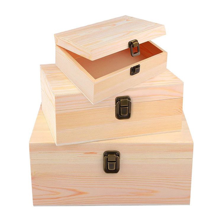 Drvena kutija s poklopcem na šarkama